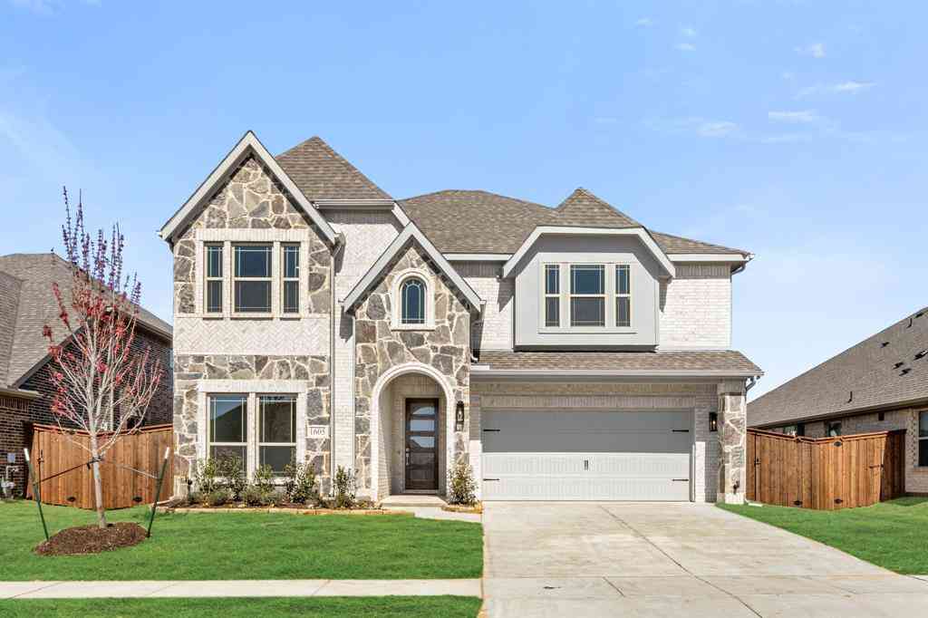 Homes For Sale - 1605 Community Drive<br/> Cedar Hill, TX 75116