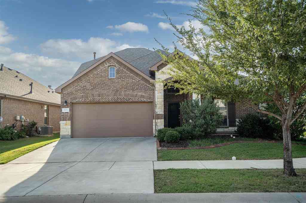 Homes For Sale - 1613 Canary Lane<br/> Argyle, TX 76226