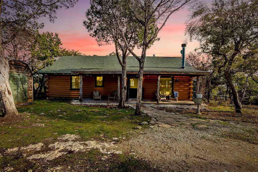 Homes For Sale - 1348 County Road 2013<br/> Glen Rose, TX 76690
