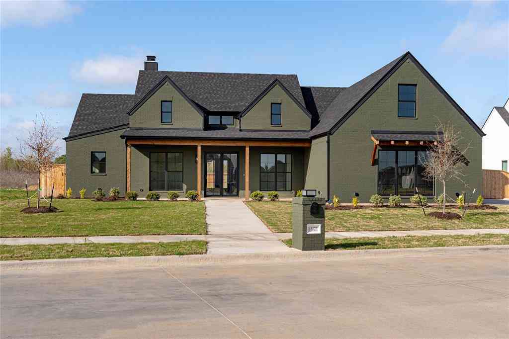 Homes For Sale - 11002 Denali Drive<br/> Mclennan County, Woodway, TX 76712