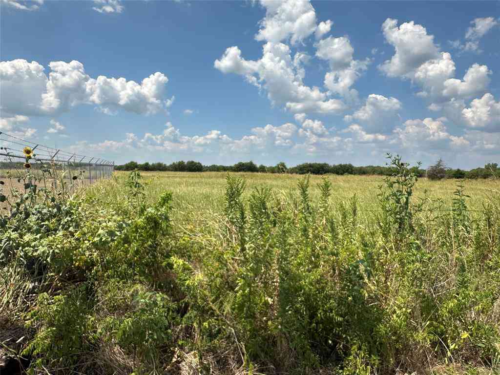 Vacant Land For Sale - LOT 9 Eastline Road<br/> Whitewright, TX 75491