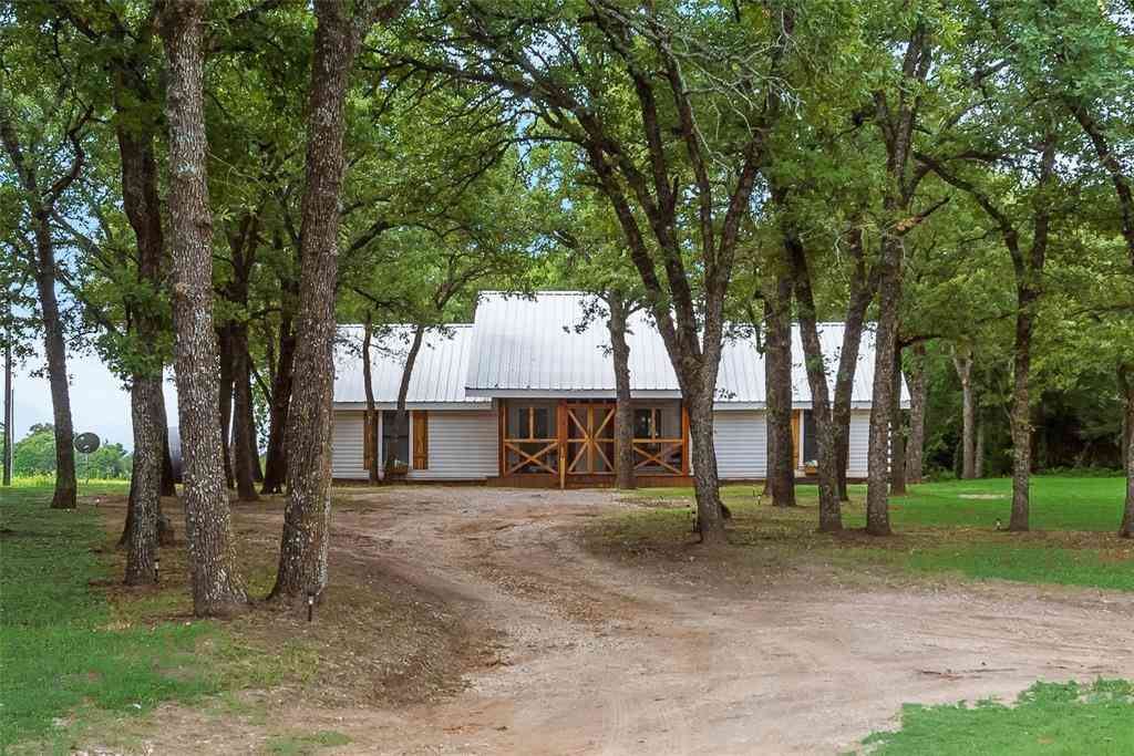 Homes For Rent - 1402 Posey Brewer Road<br/> Montague County, Sunset, TX 76270
