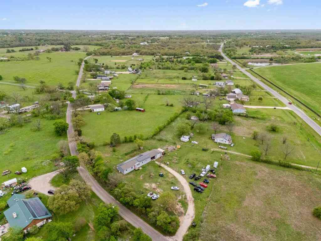 Homes For Sale - 1128 County Road 429<br/> Cleburne, TX 76031