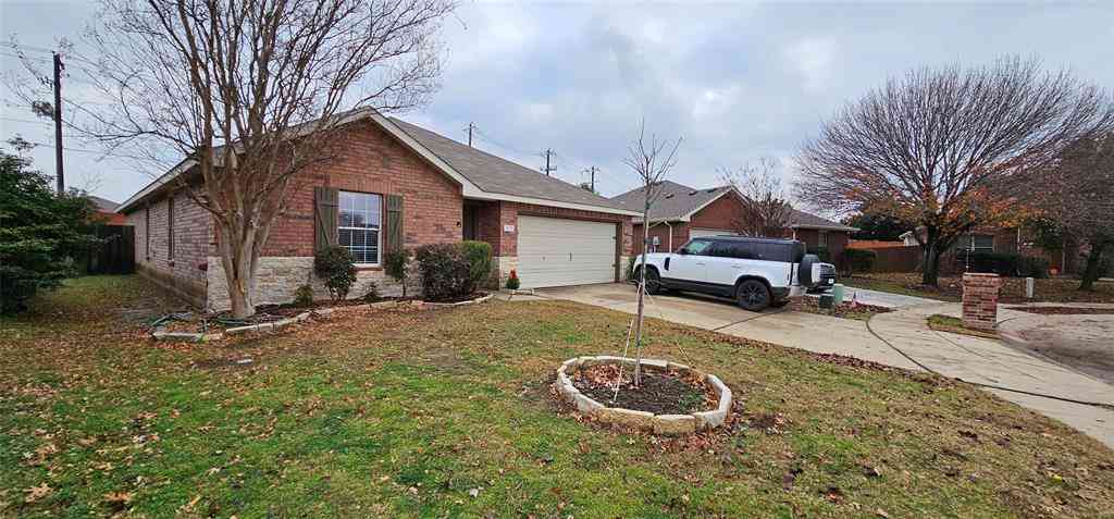 Homes For Sale - 5113 Sandra Drive<br/> Denton County, Frisco, TX 75036