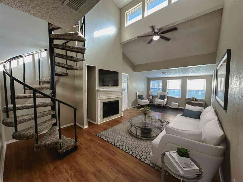 Condo For Sale - 9696 Walnut Street #1107<br/> Dallas, TX 75243