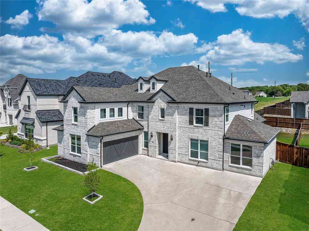 Homes For Sale - 4514 Sky Harbor Drive<br/> Rockwall, TX 75087