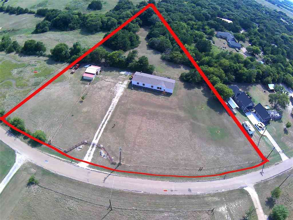 Mobile Home For Sale - 245 Oak Hill Court<br/> Ellis County, Waxahachie, TX 75167