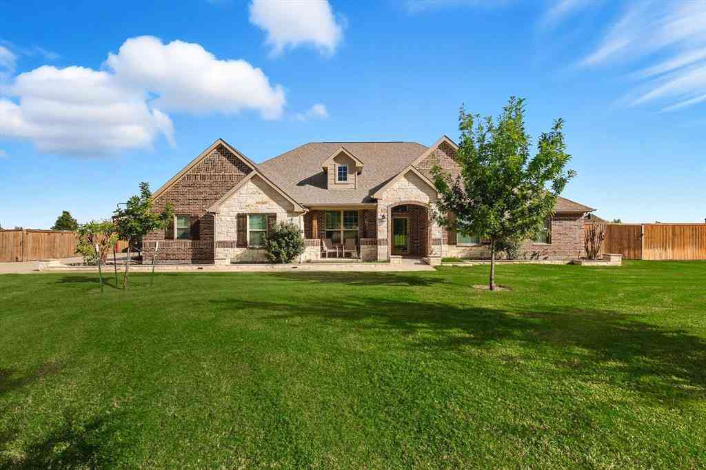 Homes For Sale - 142 High Ridge Court<br/> Wise County, Decatur, TX 76234