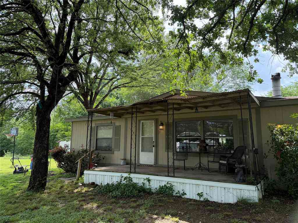 Mobile Home For Sale - 1048 Red Bird<br/> Henderson County, Seven Points, TX 75143