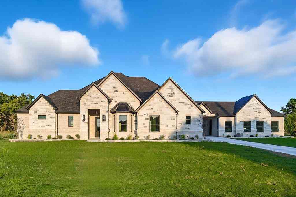 Homes For Sale - 2061 Glenhollow Drive<br/> Parker County, Weatherford, TX 76088