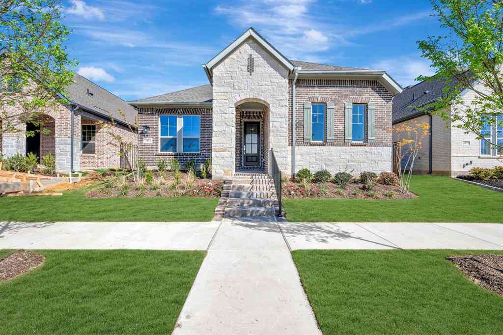 Homes For Sale - 2075 Emerald Grove Drive<br/> Tarrant County, Arlington, TX 76005
