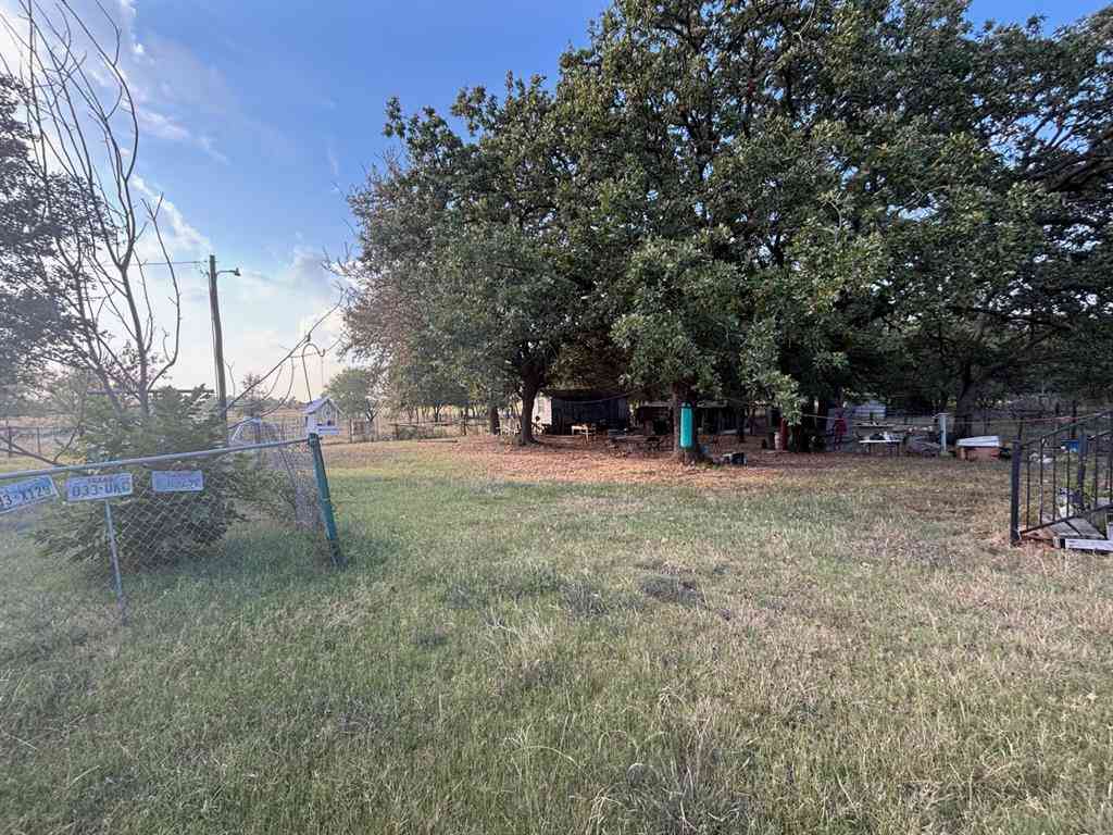 Apartment For Sale - 976 Country Road 3840<br/> Wise County, Bridgeport, TX 76426