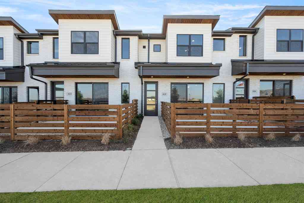 Townhouse For Sale - 4610 White Buffalo Trail<br/> Denton County, Oak Point, TX 75068