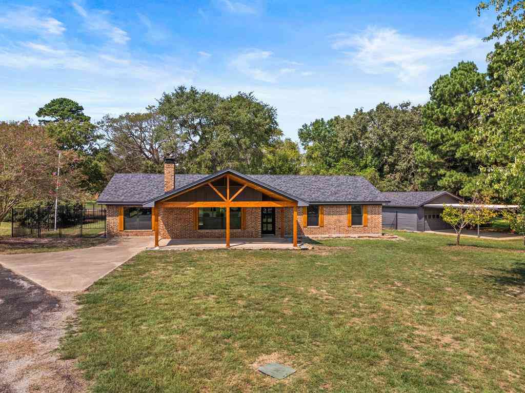 Homes For Sale - 701 Ferguson Trail<br/> Scroggins, TX 75480