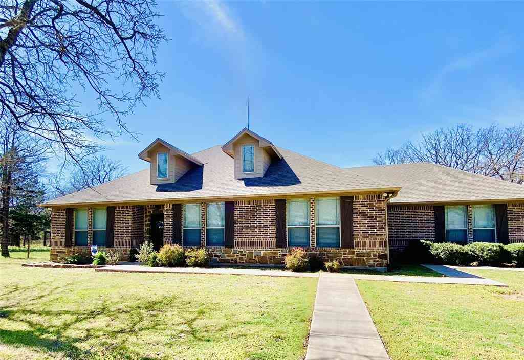 Homes For Sale - 2801 Fm 1816<br/> Bowie, TX 76230