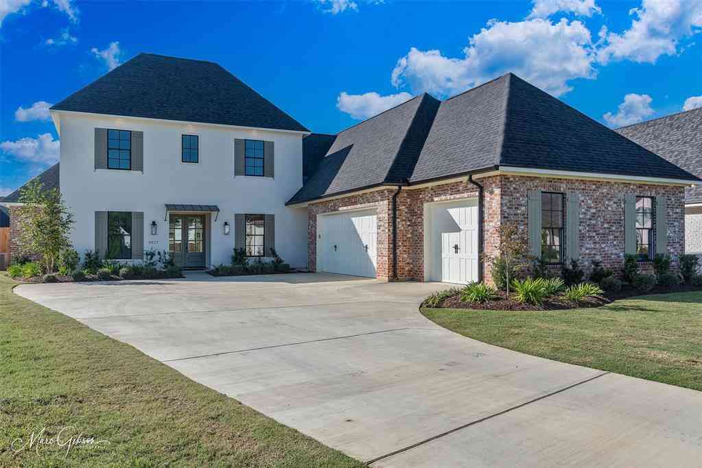 Homes For Sale - 9827 Canebrake Lane<br/> Caddo County, Shreveport, LA 71106