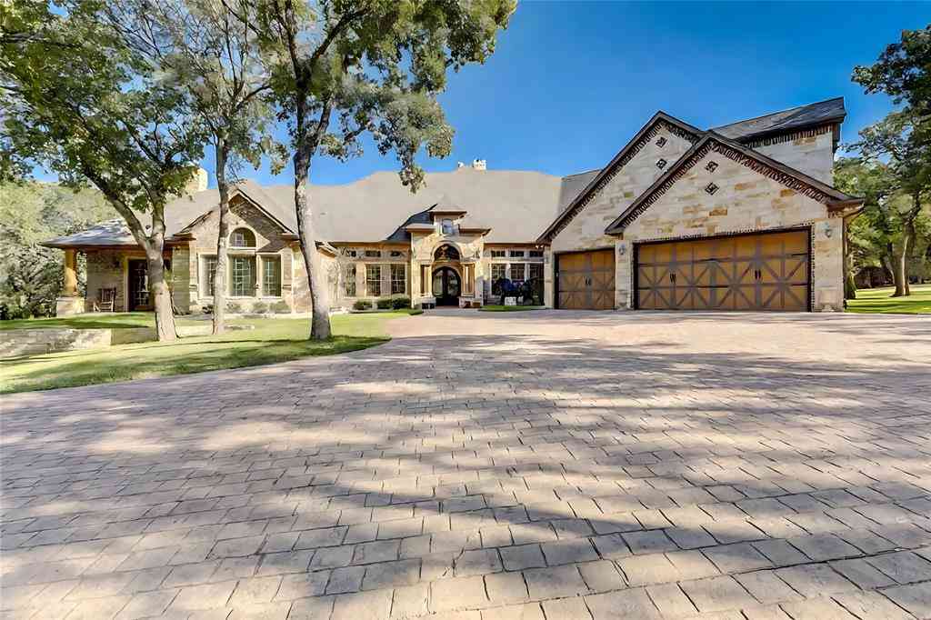 Homes For Sale - 6565 Rockridge Trail<br/> Denton County, Aubrey, TX 76227