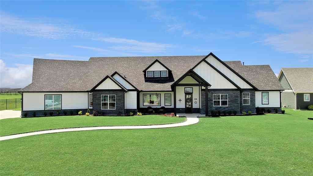 Homes For Sale - 801 Lexington Lane<br/> Nevada, TX 75173