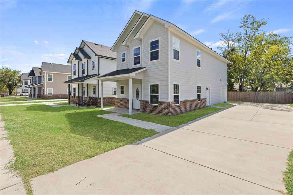 Homes For Sale - 3045 Barling Street<br/> Hunt County, Greenville, TX 75401