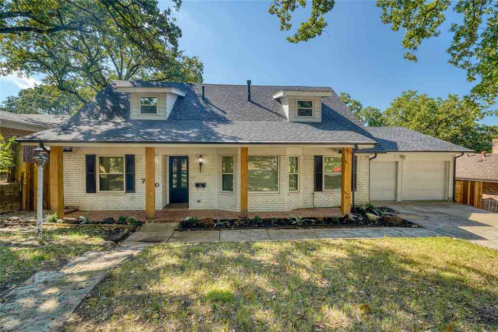 Homes For Sale - 7540 Monterrey Drive<br/> Fort Worth, TX 76112