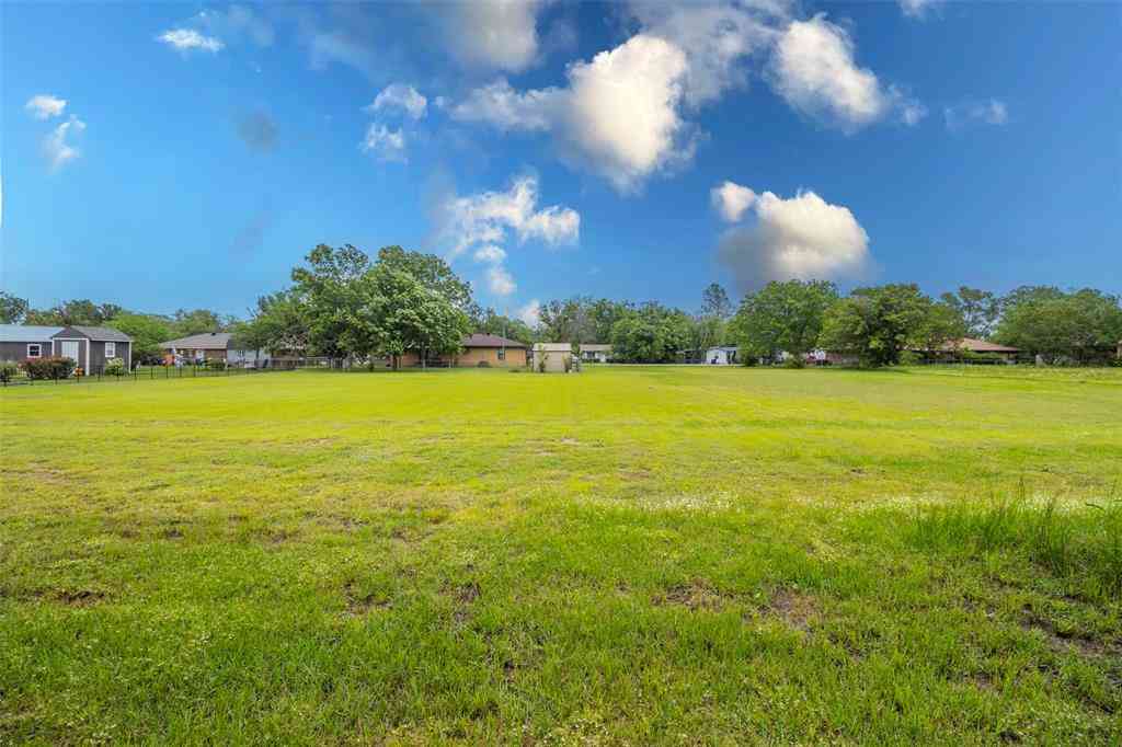 Vacant Land For Sale - 7507 Norma Circle<br/> Hunt County, Greenville, TX 75402