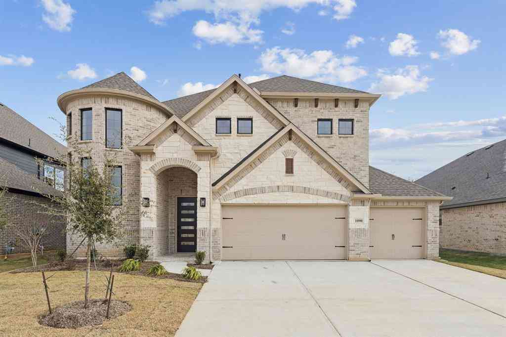 Homes For Sale - 1090 Foxtail Drive<br/> Justin, TX 76247