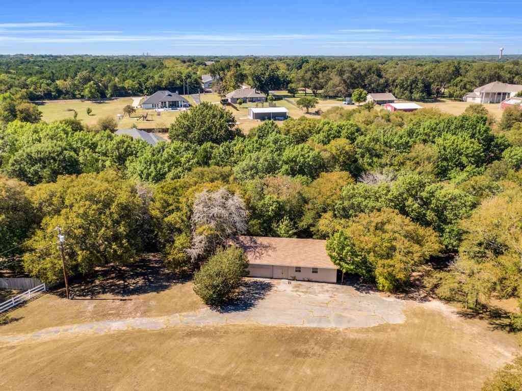 Vacant Land For Sale - 1310 Lariat Circle<br/> Ellis County, Oak Leaf, TX 75154