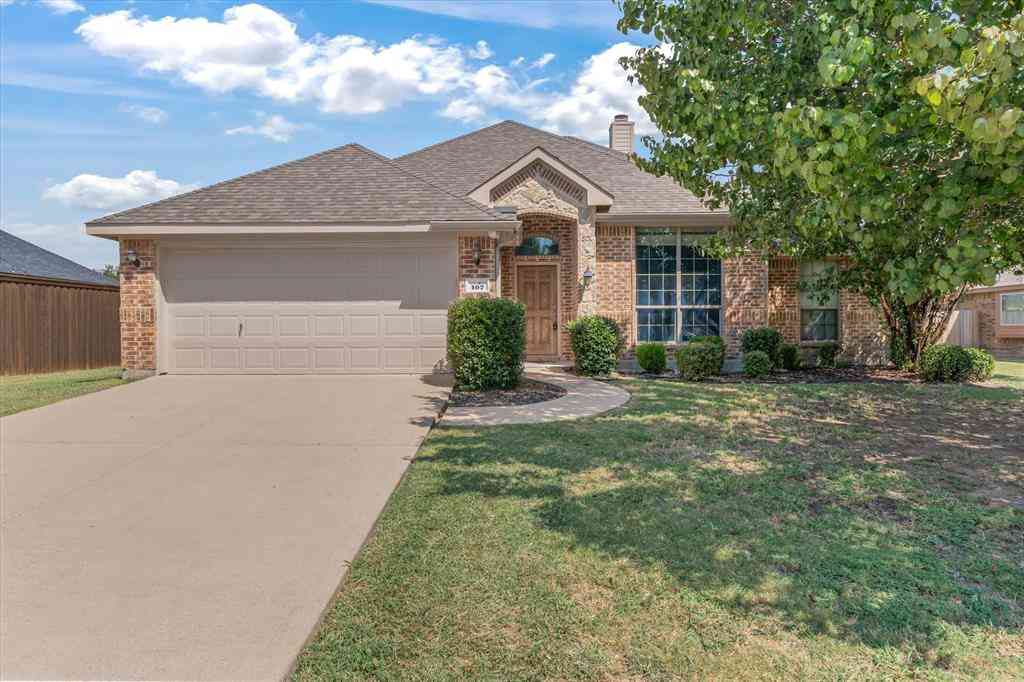 Homes For Sale - 107 Stoneridge Drive<br/> Kaufman County, Crandall, TX 75114