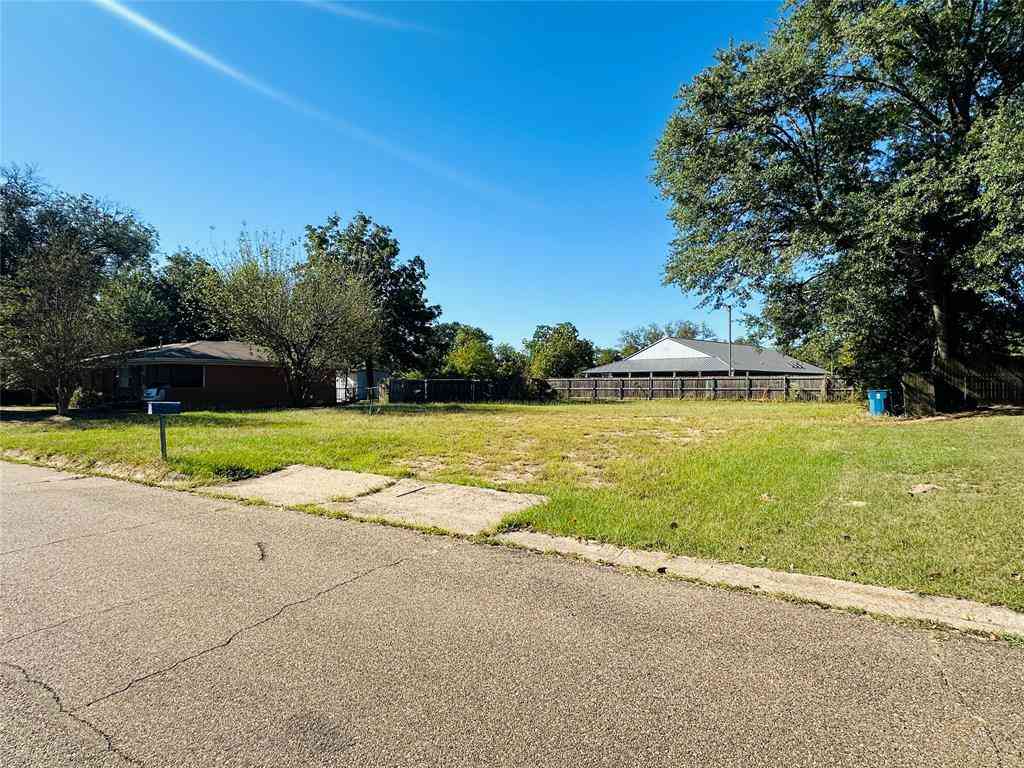 Vacant Land For Sale - 613 Ward Street<br/> Winnsboro, TX 75494
