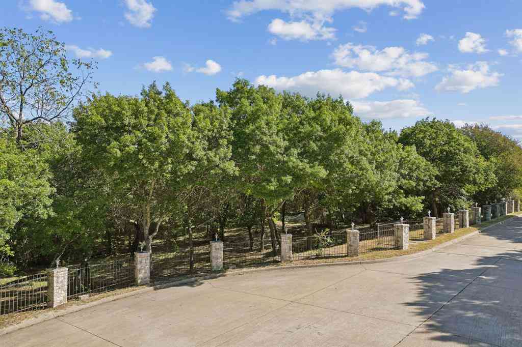 Vacant Land For Sale - 811 Shady Brook Lane<br/> Collin County, Fairview, TX 75069