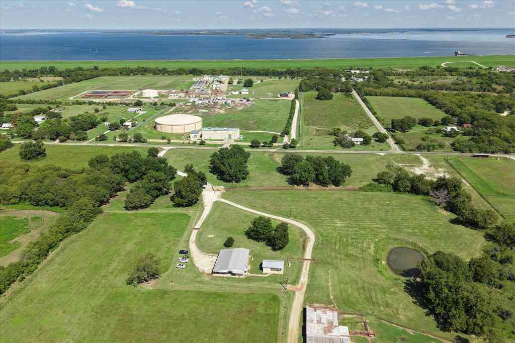 Homes For Sale - 6941 Burger Road<br/> Denton County, Aubrey, TX 76227
