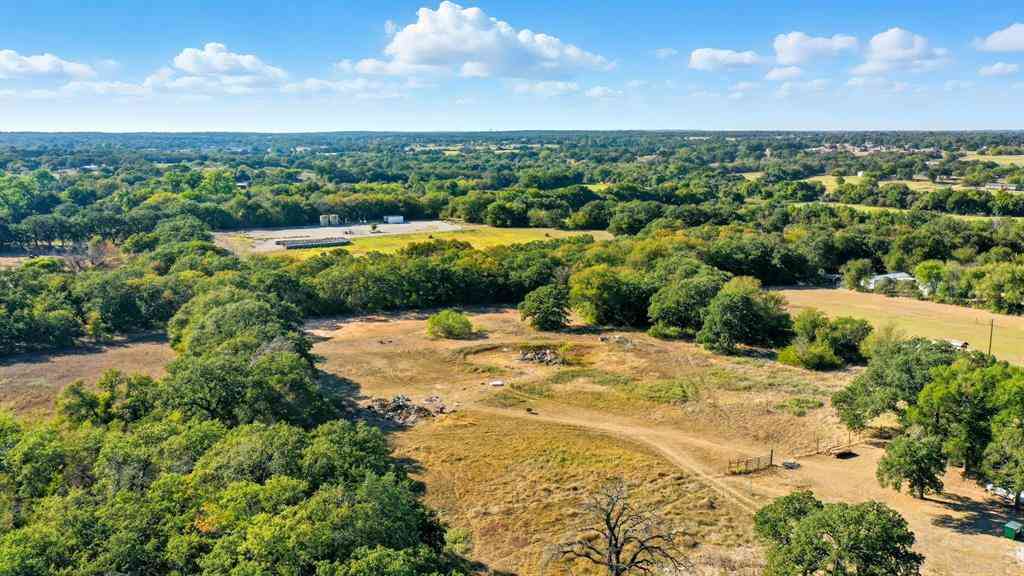 Homes For Sale - 14095 Liberty School Road<br/> Tarrant County, Azle, TX 76020