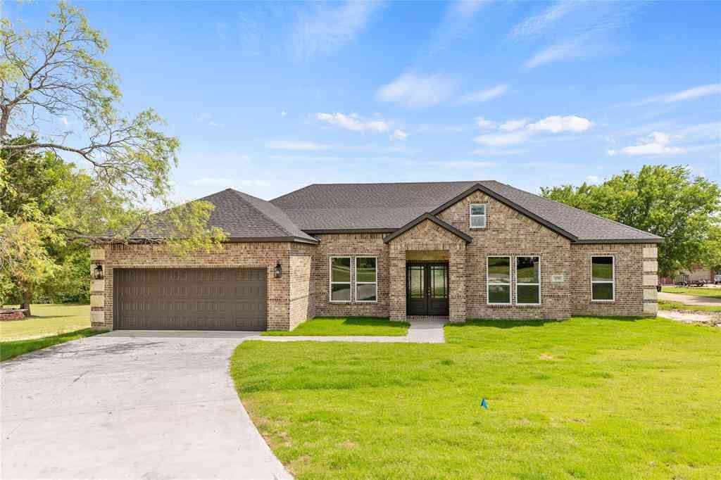 Homes For Sale - 10560 Lago Vista<br/> Hunt County, Quinlan, TX 75474