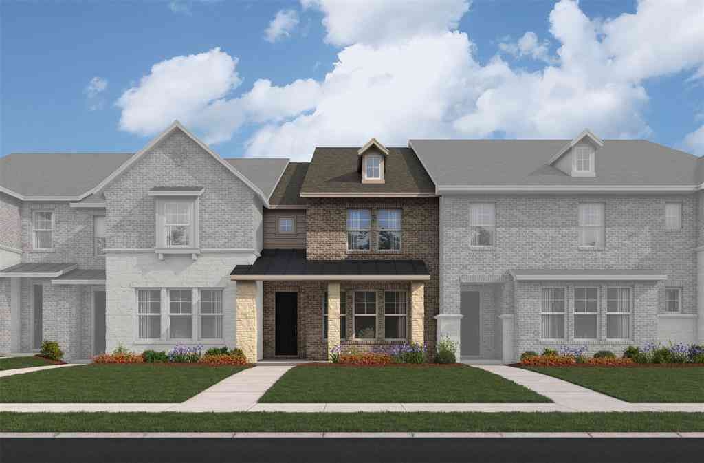 Townhouse For Sale - 327 Bluestem Drive<br/> Tarrant County, Euless, TX 76039
