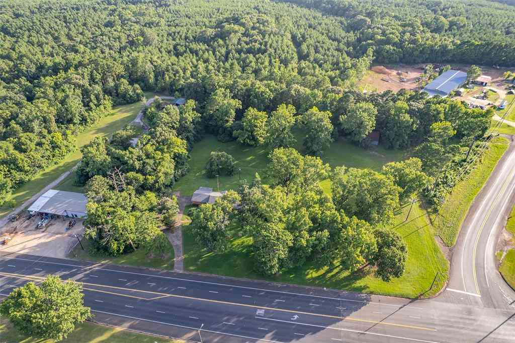 Homes For Sale - 1858 S Dickinson Drive<br/> Cherokee County, Rusk, TX 75785