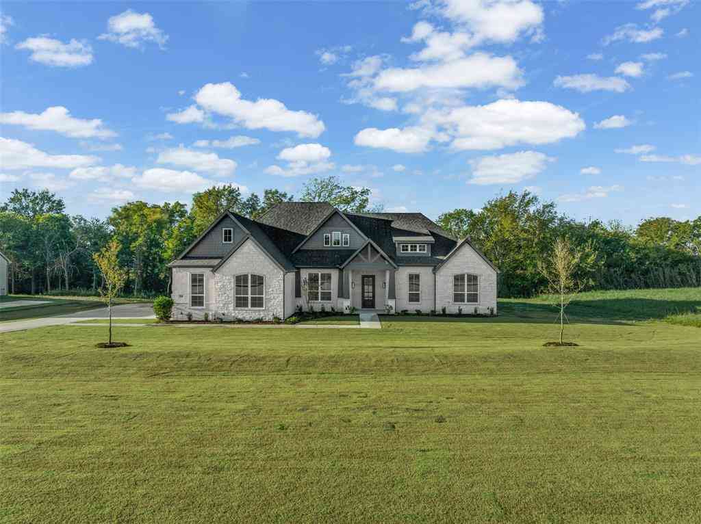Homes For Sale - 321 Mayberry Way<br/> Ellis County, Waxahachie, TX 75167