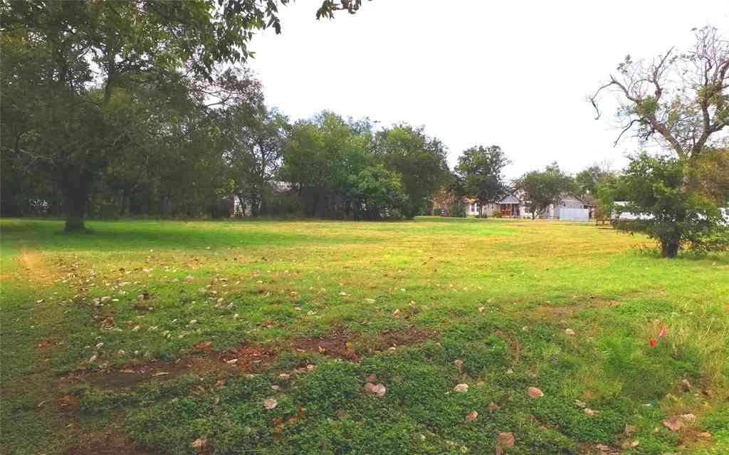 Vacant Land For Sale - 301 4th Street<br/> Eddy, TX 76524