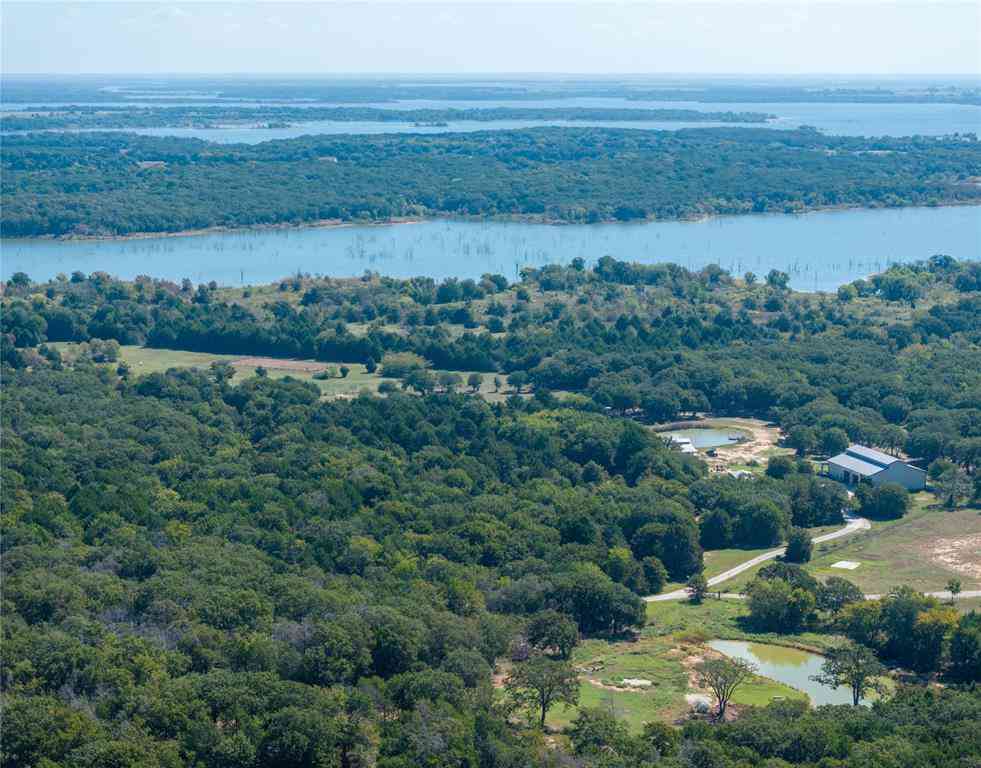 Apartment For Sale - 1639 Bloomfield Road<br/> Cooke County, Valley View, TX 76272