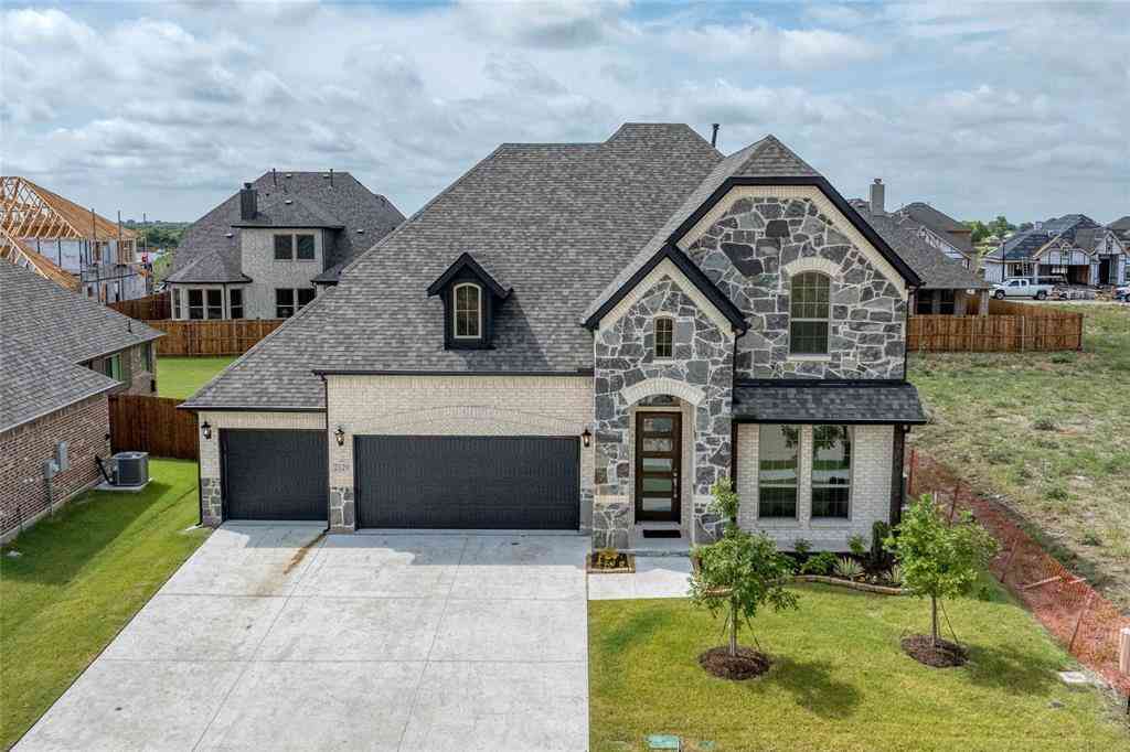 Homes For Sale - 2129 Stone River Boulevard<br/> Royse City, TX 75789