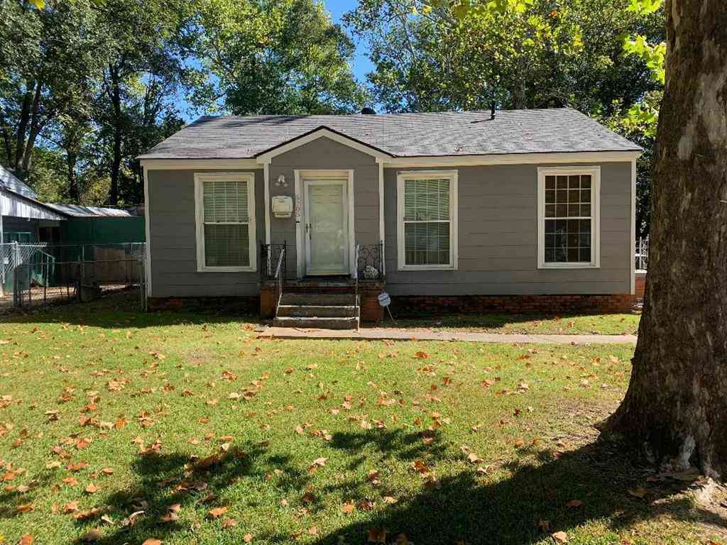 Homes For Sale - 5205 Sussex Avenue<br/> Caddo County, Shreveport, LA 71108