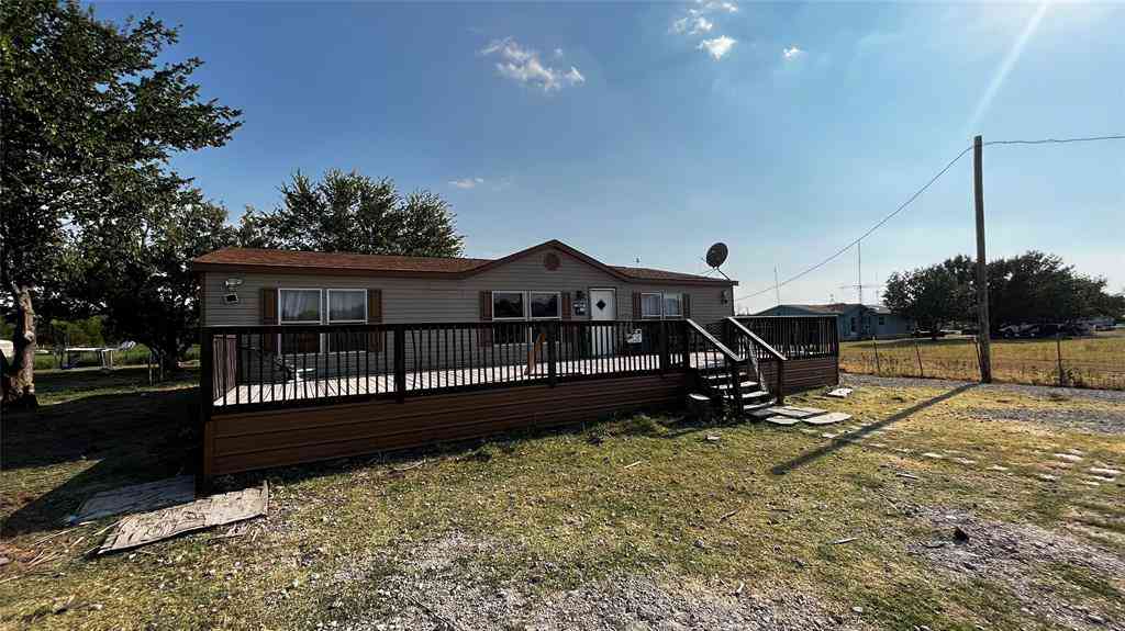 Mobile Home For Sale - 16658 County Road 558<br/> Farmersville, TX 75442