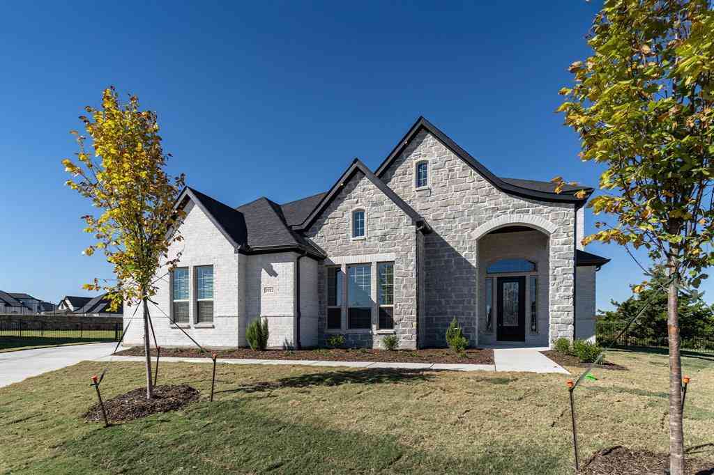 Homes For Sale - 3912 Friendship Court<br/> Rockwall County, Heath, TX 75126