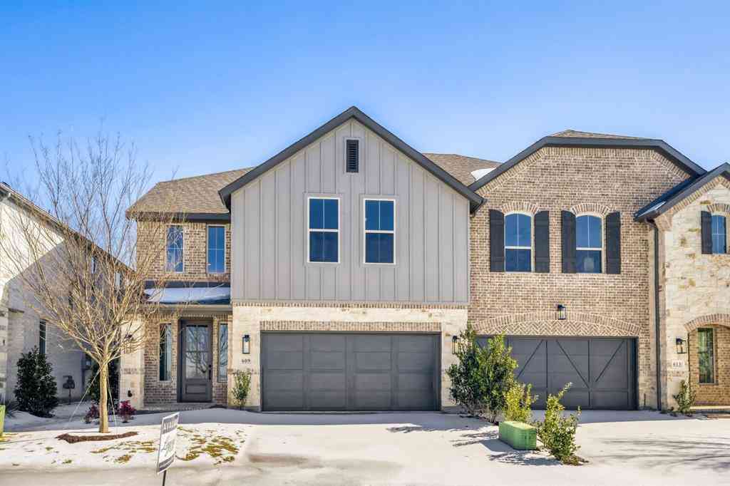 Townhouse For Sale - 609 Damsel June Street<br/> Lewisville, TX 75056