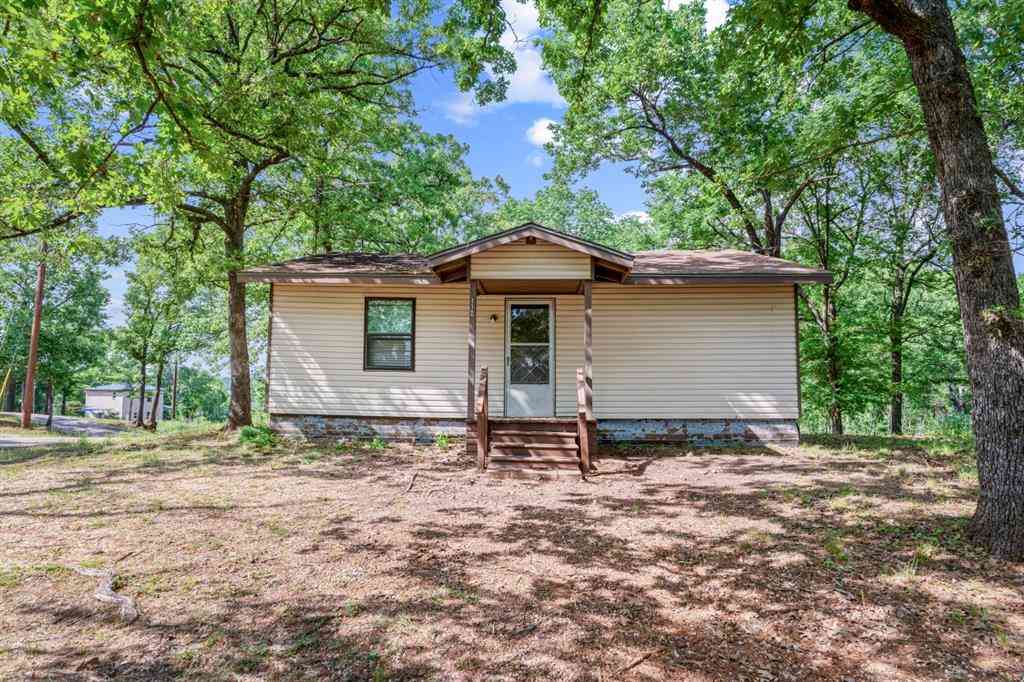 Homes For Sale - 112 Crocker Road<br/> Malakoff, TX 75148