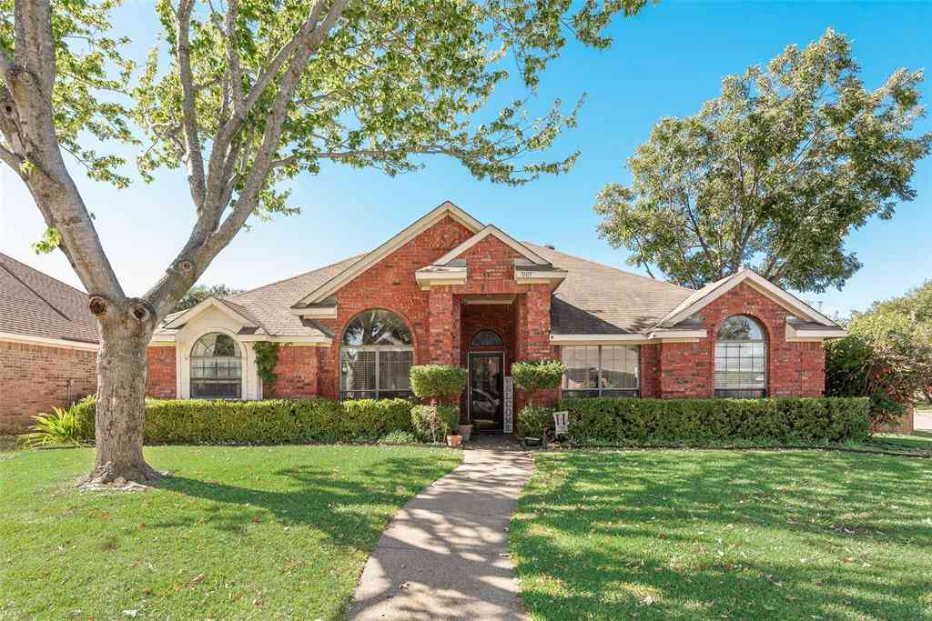 Homes For Sale - 7005 Buckhorn Drive<br/> Rowlett, TX 75089