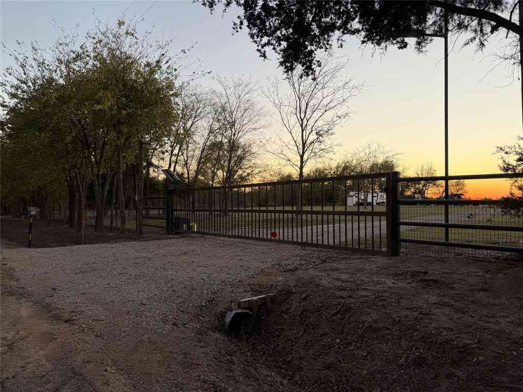Vacant Land For Sale - 564 County Road 3201<br/> Hunt County, Campbell, TX 75422
