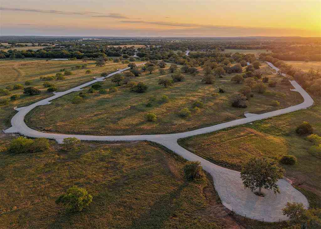 Vacant Land For Sale - 316 Main Loop Loop<br/> Waelder, TX 78959