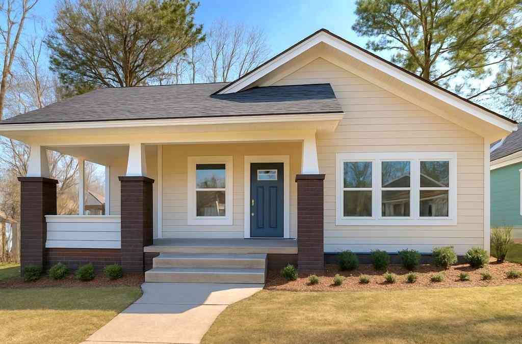 Homes For Sale - 110 W Morton Street<br/> Denison, TX 75021