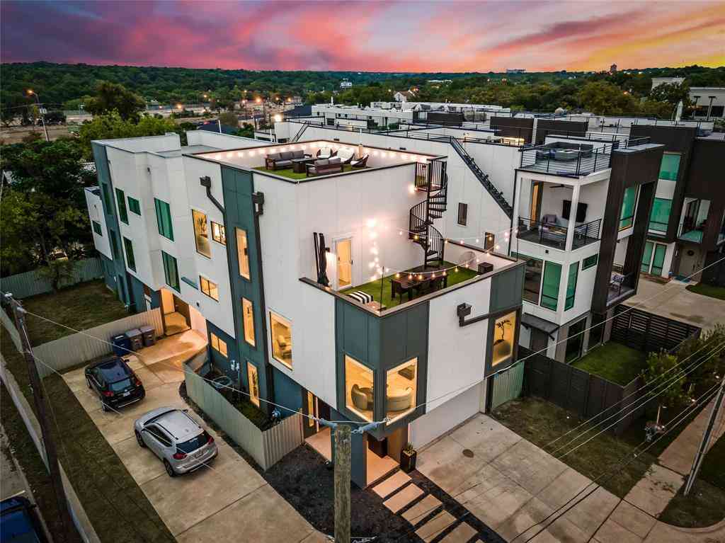 Condo For Sale - 1002 Mobile Street #1<br/> Dallas, TX 75208