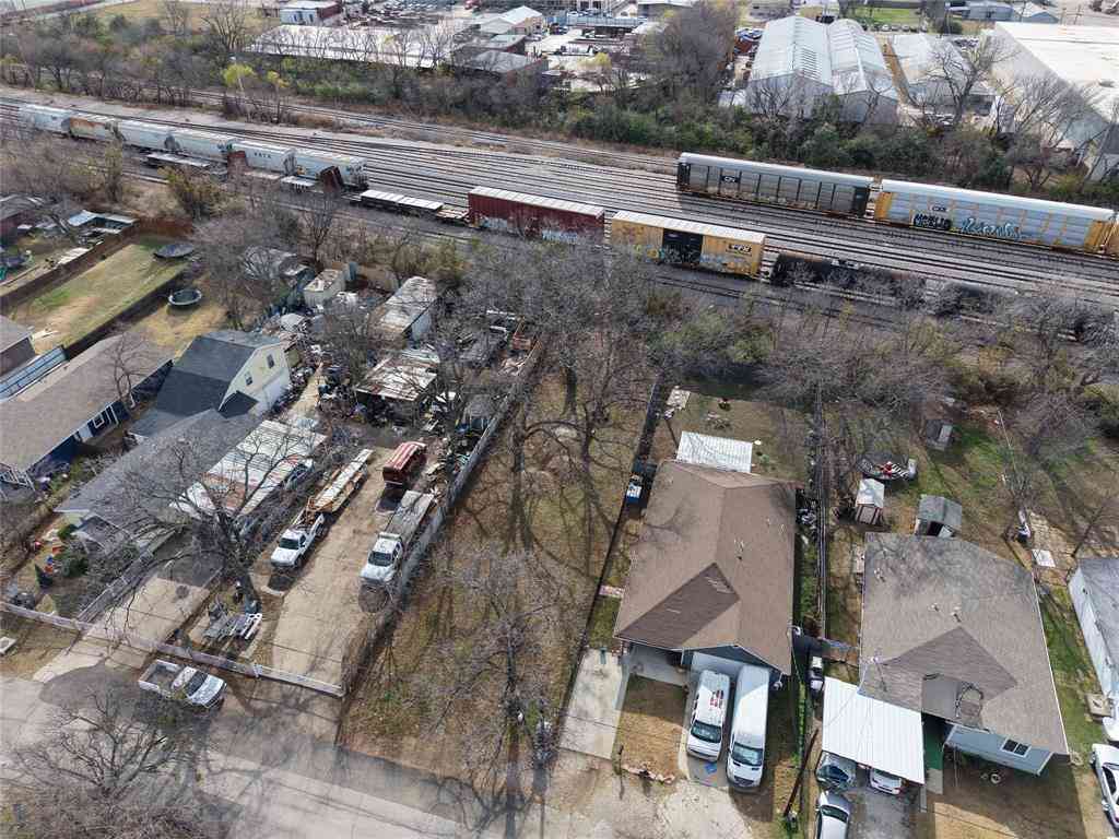 Vacant Land For Sale - 1906 Muncie Avenue<br/> Dallas, TX 75212
